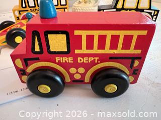 MaxSold Auction: Mixed Lot: 4 Wooden Cars, Trinket Box & Ceramic Shoe - Ashland (Massachusetts, USA) PARTNER MANAGED Downsizing Online Auction - Old Connecticut Path