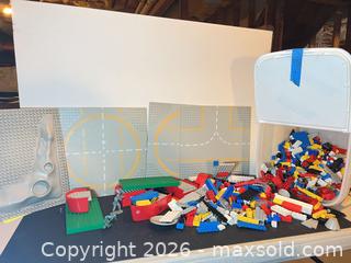 MaxSold Auction: Mixed Lot of LEGO and LEGO-Compatible Bricks and Parts - Ashland (Massachusetts, USA) PARTNER MANAGED Downsizing Online Auction - Old Connecticut Path