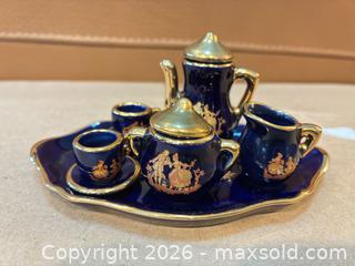 MaxSold Auction: Mixed Porcelain Tea & Dessert Plate Lot — Approx. 15+ Pieces - Ashland (Massachusetts, USA) PARTNER MANAGED Downsizing Online Auction - Old Connecticut Path