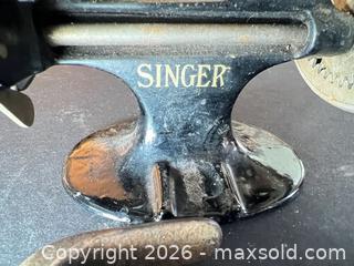 MaxSold Auction: Singer Miniature Hand-Crank Tabletop Sewing Machine - Ashland (Massachusetts, USA) PARTNER MANAGED Downsizing Online Auction - Old Connecticut Path