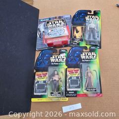 MaxSold Auction: Star Wars Power of the Force Carded Action Figures (1990s) - Ashland (Massachusetts, USA) PARTNER MANAGED Downsizing Online Auction - Old Connecticut Path