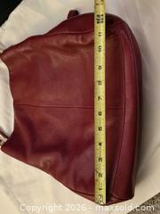 MaxSold Auction: Vintage Coach Pebbled Leather Shoulder Tote / Hobo Bag, 12 in - Ashland (Massachusetts, USA) PARTNER MANAGED Downsizing Online Auction - Old Connecticut Path