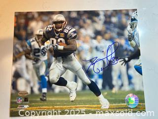 MaxSold Auction: Daniel Graham - Signed 8x10 Photo - New England Patriots SB Champ - CU Buffs Legend - Parker (Colorado, USA) SELLER MANAGED Commercial Liquidation Online Auction - Heritage Oak Drive
