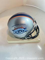 MaxSold Auction: DANIEL GRAHAM Autographed New England Patriots Super Bowl XXXIX Mini Helmet - Timeless Sports COA  - Parker (Colorado, USA) SELLER MANAGED Commercial Liquidation Online Auction - Heritage Oak Drive