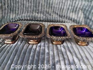 MaxSold Auction: 4 Salt Shakers & 4 Salt Bowls with Spoons - Fair Oaks (California, USA) PARTNER MANAGED Moving Online Auction - Cocoa Palm Way