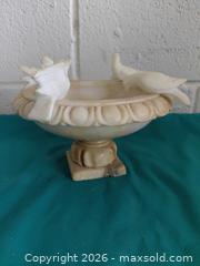 MaxSold Auction: Cream Alabaster/Onyx Decorative Bowl with Bird Figurines - Fair Oaks (California, USA) PARTNER MANAGED Moving Online Auction - Cocoa Palm Way