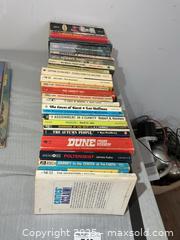 MaxSold Auction: Novels A - Kingston (Ontario, Canada) PARTNER MANAGED Downsizing Online Auction - County Road 38, Elginburg (STORAGE)