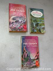 MaxSold Auction: Vintage Tolkien Novels A - Kingston (Ontario, Canada) PARTNER MANAGED Downsizing Online Auction - County Road 38, Elginburg (STORAGE)