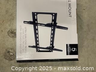 MaxSold Auction: TV Mount (32”-65”) - Toronto (Ontario, Canada) SELLER MANAGED Moving Online Auction - Kennedy Road (STORAGE)