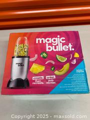 MaxSold Auction: Magic bullet blender  - Vancouver (British Columbia, Canada) SELLER MANAGED Downsizing Online Auction - West Broadway (CONDO)