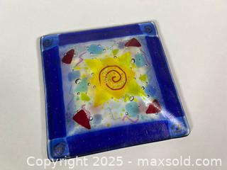 MaxSold Auction: 1996 KATHERINE BERNSTEIN Signed Portrait Blown Glass Goblet and More - Toronto (Ontario, Canada) SELLER MANAGED Reseller Online Auction - Chesswood Drive