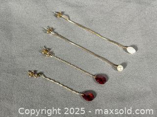 MaxSold Auction: (2) Pairs of 14K GOLD Drop Earrings - Marked  - Toronto (Ontario, Canada) SELLER MANAGED Reseller Online Auction - Chesswood Drive