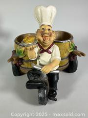 MaxSold Auction: (6) 1980’s Resin Wine Bottle Holders - Toronto (Ontario, Canada) SELLER MANAGED Reseller Online Auction - Chesswood Drive