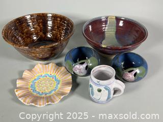 MaxSold Auction: (6) MCM Assorted Signed Potteryware Pieces - Toronto (Ontario, Canada) SELLER MANAGED Reseller Online Auction - Chesswood Drive