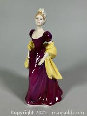 MaxSold Auction: 8” ROYAL DOULTON Porcelain Figurine - Toronto (Ontario, Canada) SELLER MANAGED Reseller Online Auction - Chesswood Drive
