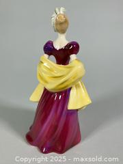MaxSold Auction: 8” ROYAL DOULTON Porcelain Figurine - Toronto (Ontario, Canada) SELLER MANAGED Reseller Online Auction - Chesswood Drive