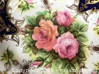 MaxSold Auction: 9.5” ELIZABETHAN Cabbage Rose Fine Bone China Scalloped Bowl-Open Box - Toronto (Ontario, Canada) SELLER MANAGED Reseller Online Auction - Chesswood Drive