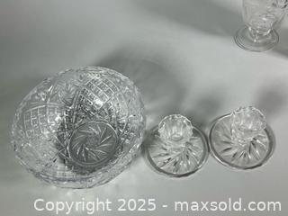 MaxSold Auction: Assorted Glassware and Crystware - Toronto (Ontario, Canada) SELLER MANAGED Reseller Online Auction - Chesswood Drive