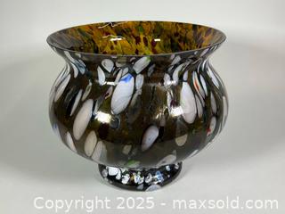 MaxSold Auction: Large Murano Style Rainbow Hand Blown Glass Centrepiece Bowl - Toronto (Ontario, Canada) SELLER MANAGED Reseller Online Auction - Chesswood Drive
