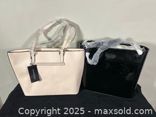 MaxSold Auction: NWT Large MARK ADAMS and GUESS Tote Handbags - Toronto (Ontario, Canada) SELLER MANAGED Reseller Online Auction - Chesswood Drive