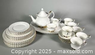 MaxSold Auction: ROYAL ALBERT Val D’or Bone China Dishes  - Toronto (Ontario, Canada) SELLER MANAGED Reseller Online Auction - Chesswood Drive