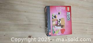 MaxSold Auction: New Lego Star Wars & Brick Headz - Thorold (Ontario, Canada) SELLER MANAGED Downsizing Online Auction - Carleton Street North