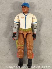 MaxSold Auction: Hardball  - Toronto (Ontario, Canada) SELLER MANAGED Downsizing Online Auction - Torbarrie Road (STORAGE)