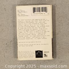 MaxSold Auction: Hey Lover  - Toronto (Ontario, Canada) SELLER MANAGED Downsizing Online Auction - Torbarrie Road (STORAGE)