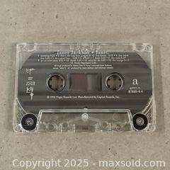 MaxSold Auction: Janet - Toronto (Ontario, Canada) SELLER MANAGED Downsizing Online Auction - Torbarrie Road (STORAGE)