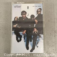 MaxSold Auction: Off The Hook - Toronto (Ontario, Canada) SELLER MANAGED Downsizing Online Auction - Torbarrie Road (STORAGE)