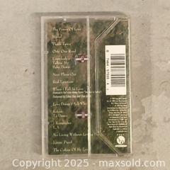 MaxSold Auction: The Color Of My Love - Toronto (Ontario, Canada) SELLER MANAGED Downsizing Online Auction - Torbarrie Road (STORAGE)