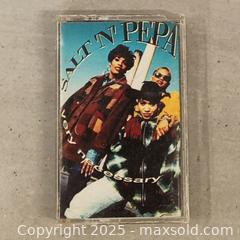 MaxSold Auction: Very Necessary - Toronto (Ontario, Canada) SELLER MANAGED Downsizing Online Auction - Torbarrie Road (STORAGE)