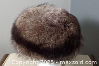 MaxSold Auction: Vintage Fur Hat  - Toronto (Ontario, Canada) SELLER MANAGED Downsizing Online Auction - Torbarrie Road (STORAGE)