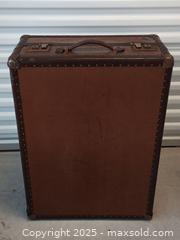 MaxSold Auction: Vintage Langmuir Trunk - Toronto (Ontario, Canada) SELLER MANAGED Downsizing Online Auction - Torbarrie Road (STORAGE)
