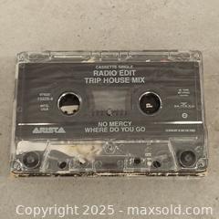 MaxSold Auction: Where Do You Go - Toronto (Ontario, Canada) SELLER MANAGED Downsizing Online Auction - Torbarrie Road (STORAGE)