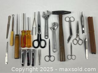 MaxSold Auction: Handy Household Tool Collection - Campbell (California, USA) PARTNER MANAGED Estate Sale Online Auction - Dell Avenue
