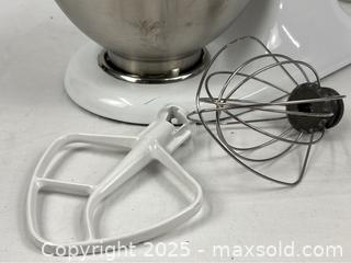 MaxSold Auction: KitchenAid Classic Plus Mixer - Campbell (California, USA) PARTNER MANAGED Estate Sale Online Auction - Dell Avenue