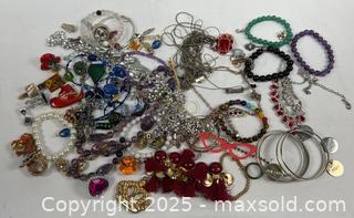 MaxSold Auction: Lot of Costume Jewelry Bracelets and More - Campbell (California, USA) PARTNER MANAGED Estate Sale Online Auction - Dell Avenue