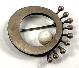 MaxSold Auction: Vintage Sterling Silver Pendant - Campbell (California, USA) PARTNER MANAGED Estate Sale Online Auction - Dell Avenue