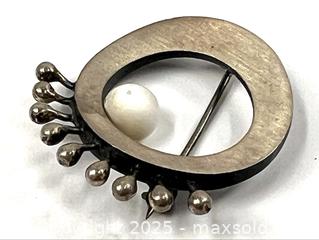 MaxSold Auction: Vintage Sterling Silver Pendant - Campbell (California, USA) PARTNER MANAGED Estate Sale Online Auction - Dell Avenue