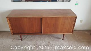 MaxSold Auction: Mid-Century Modern Sideboard Credenza by R & S Assoc., Montreal C - Ottawa (Ontario, Canada) PARTNER MANAGED Downsizing Online Auction - Emmerson Avenue (CONDO)