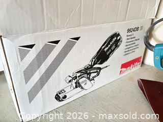 MaxSold Auction: Makita 9924DB Corded Belt Sander A - Ottawa (Ontario, Canada) PARTNER MANAGED Downsizing Online Auction - Sablewood Place