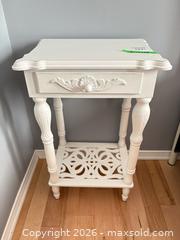 MaxSold Auction: White Ornate French Provincial Shabby-Chic Accent Side Table B - Ottawa (Ontario, Canada) PARTNER MANAGED Downsizing Online Auction - Sablewood Place