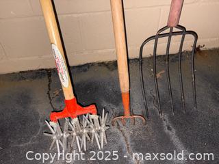 MaxSold Auction: Garden Weasel Lot of 3 Long-Handled Garden Tools - Decatur (Georgia, USA) SELLER MANAGED Moving Online Auction - Snapfinger Woods Drive (STORAGE)