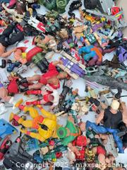MaxSold Auction: Mixed Lot of 60+ Action Figures, Toy Vehicles &#38; Accessories - Decatur (Georgia, USA) SELLER MANAGED Moving Online Auction - Snapfinger Woods Drive (STORAGE)