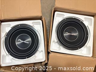 MaxSold Auction: Pioneer TS-A250D4 Dual Voice Coil Subwoofer Pair (2) - Decatur (Georgia, USA) SELLER MANAGED Moving Online Auction - Snapfinger Woods Drive (STORAGE)