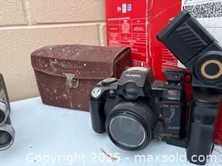 MaxSold Auction: Vintage/ antique Camera lot  - Decatur (Georgia, USA) SELLER MANAGED Moving Online Auction - Snapfinger Woods Drive (STORAGE)