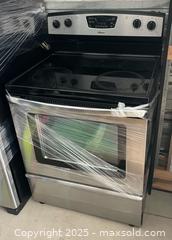 MaxSold Auction: Amana Stovetop Oven  - Aurora (Ontario, Canada) SELLER MANAGED Moving Online Auction - Goulding Avenue (STORAGE)