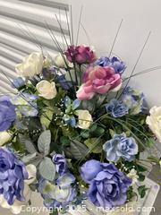 MaxSold Auction: Faux Flower Arrangement - Aurora (Ontario, Canada) SELLER MANAGED Moving Online Auction - Goulding Avenue (STORAGE)