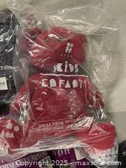 MaxSold Auction: Miscellaneous Clothes and Stuffed Bear - Aurora (Ontario, Canada) SELLER MANAGED Moving Online Auction - Goulding Avenue (STORAGE)